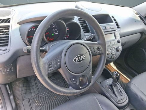 Used 2013 Kia Soul image 4
