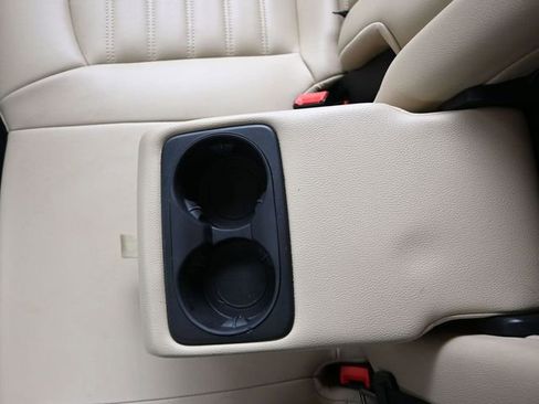 Used 2024 Ford Edge SEL image 13