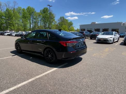 Used 2023 Honda Civic Sport image 8