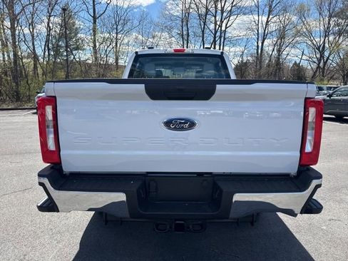 New 2026 Ford F250 XL w/ XL Chrome Package AWD/4WD image 4