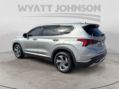 Used 2022 Hyundai Santa Fe SEL FWD image 3
