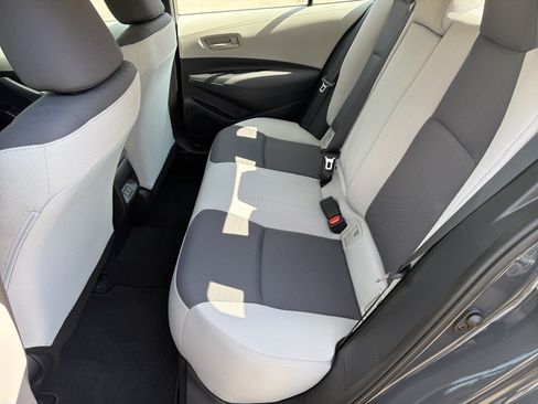 Used 2024 Toyota Corolla LE FWD image 20
