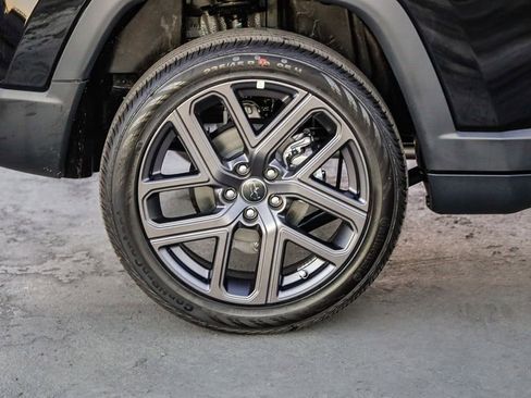 New 2026 Jeep Compass Limited image 12