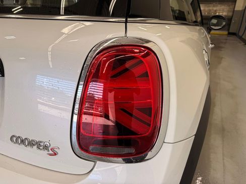 Certified 2024 MINI Cooper S FWD image 7