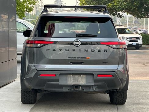 Used 2024 Nissan Pathfinder Rock Creek AWD/4WD image 4