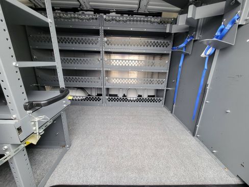 Used 2022 GMC Savana 2500 RWD image 32