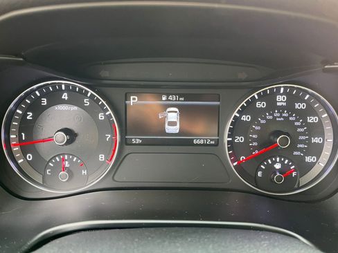 Used 2023 Kia Forte LXS image 10