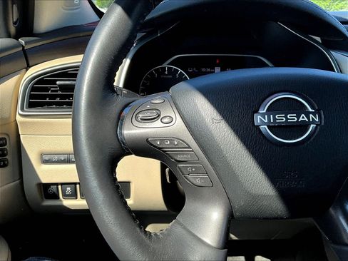 Used 2023 Nissan Murano Platinum AWD/4WD image 11