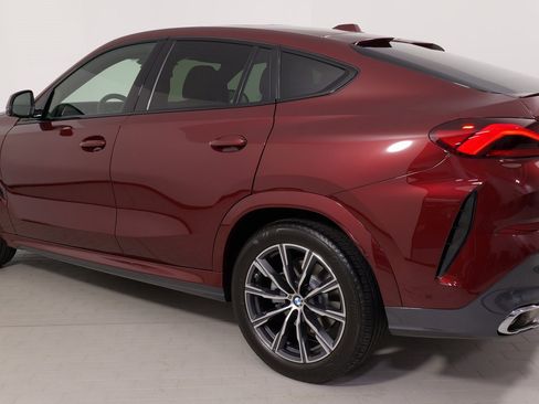 Used 2025 BMW X6 xDrive40i image 17