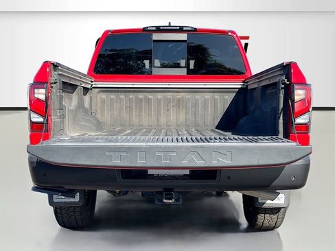 Used 2023 Nissan Titan PRO-4X w/ Pro-4x Convenience Package AWD/4WD image 26
