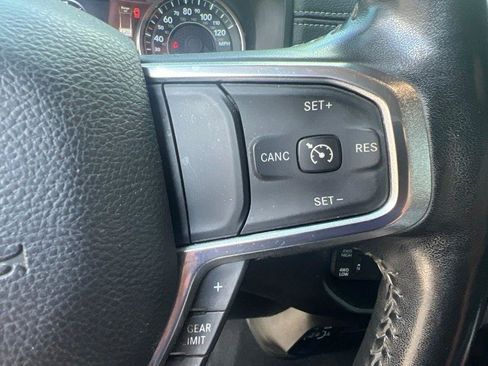 Used 2024 RAM 2500 Laramie AWD/4WD image 7