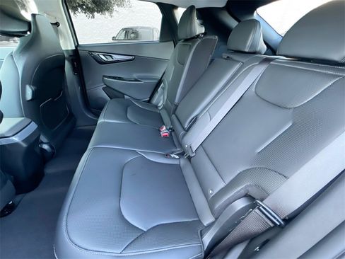 New 2025 Kia EV6 Wind image 18