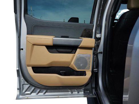 Used 2024 Ford F350 Lariat w/ Sport Appearance Package image 30