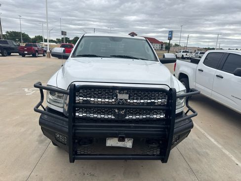 Used 2015 RAM 2500 Laramie w/ Convenience Group AWD/4WD image 6