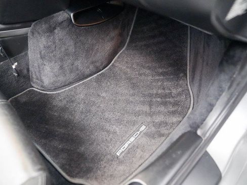 Used 2005 Porsche 911 Carrera S image 31