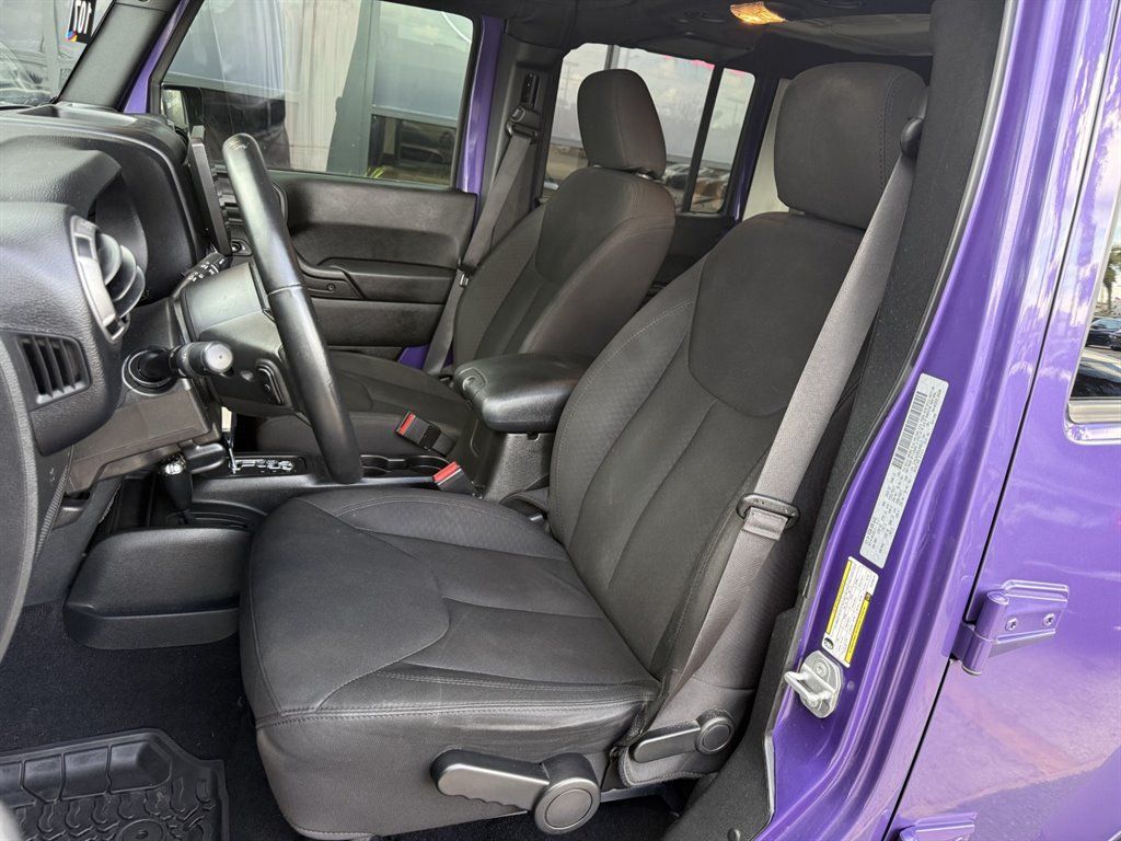 Used 2017 Jeep Wrangler Unlimited Sport w/ Quick Order Package 24S AWD/4WD image 16