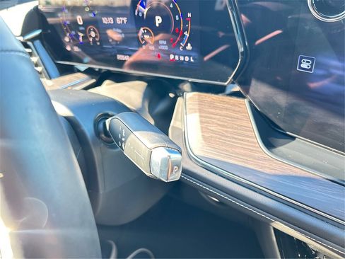 Used 2025 Chevrolet Tahoe Premier image 29