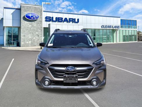 Certified 2024 Subaru Outback Premium AWD/4WD image 2