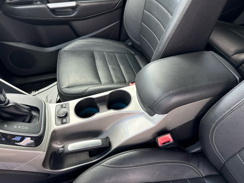 Used 2013 Ford Escape SEL FWD image 20