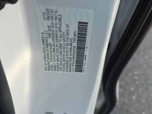 Used 2024 Honda Odyssey Touring image 2