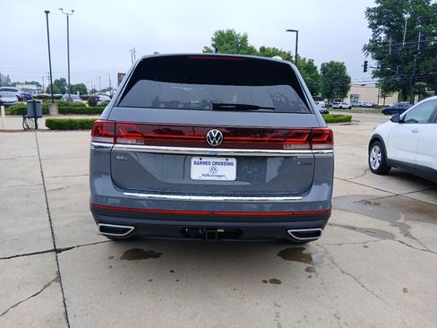 New 2026 Volkswagen Atlas SEL AWD/4WD image 6