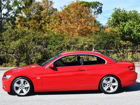 Used 2008 BMW 335i Convertible image 31