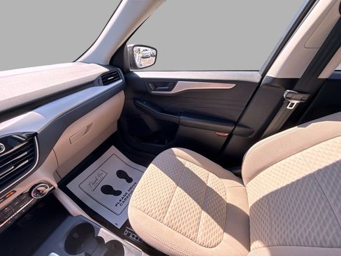 Used 2022 Ford Escape SE w/ Convenience Package FWD image 20