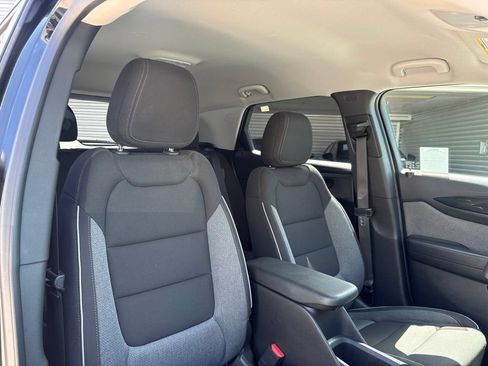 Used 2025 Chevrolet TrailBlazer LT FWD image 21