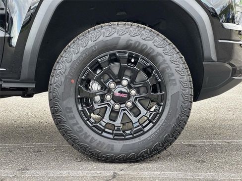 New 2026 GMC Canyon Elevation image 30