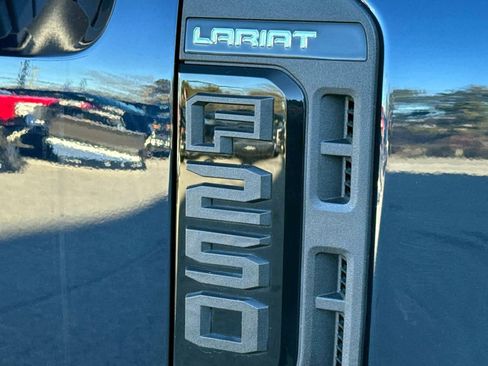 Used 2023 Ford F250 Lariat w/ Lariat Ultimate Package image 8