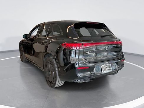 Used 2023 Mercedes-Benz EQS 580 4MATIC SUV image 6