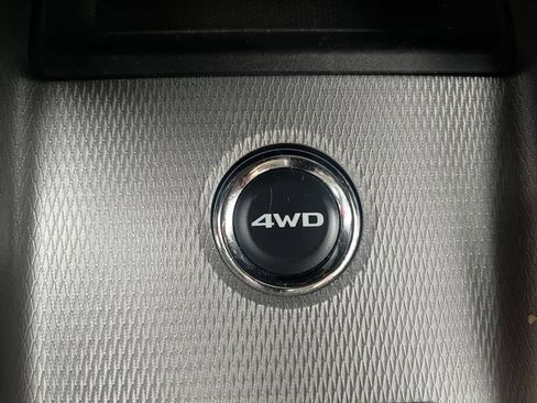 Used 2025 Mitsubishi Outlander Sport LE image 23