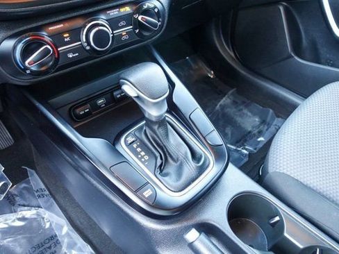 Used 2023 Kia Soul LX w/ Option Group 015 image 18