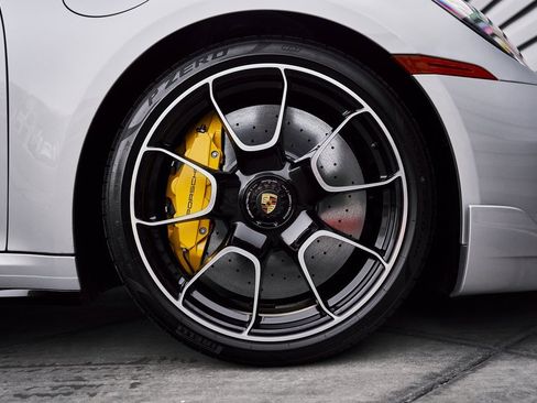 Used 2025 Porsche 911 Turbo S image 23