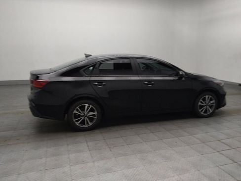Used 2023 Kia Forte LXS FWD image 10