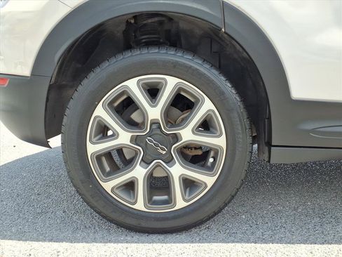 Used 2016 FIAT 500X Trekking image 25