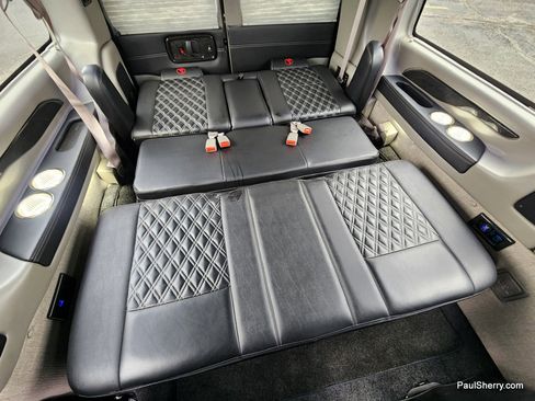 Used 2023 Chevrolet Express 2500 image 11