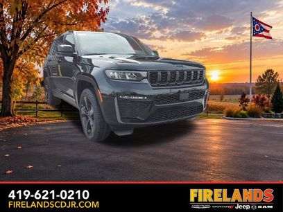 New 2026 Jeep Grand Cherokee Limited w/ Limited Altitude Package