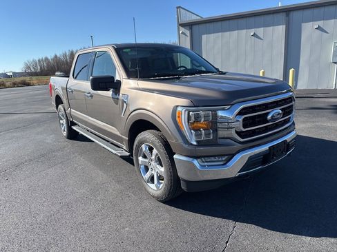Used 2023 Ford F150 XLT w/ Equipment Group 302A High image 3