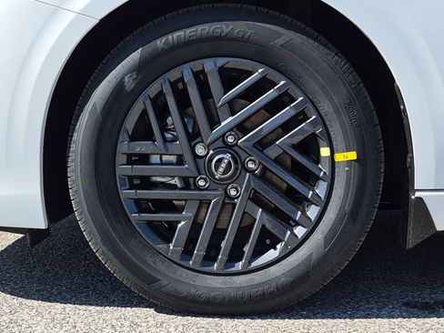 New 2026 Nissan Sentra SV w/ SV Convenience Package image 6