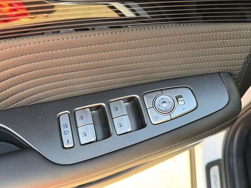 Used 2025 Hyundai Palisade Calligraphy AWD/4WD image 17