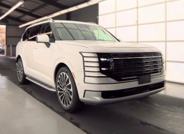 Used 2026 Hyundai Palisade Calligraphy AWD/4WD image 3