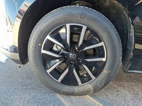 New 2026 Toyota bZ XLE image 3