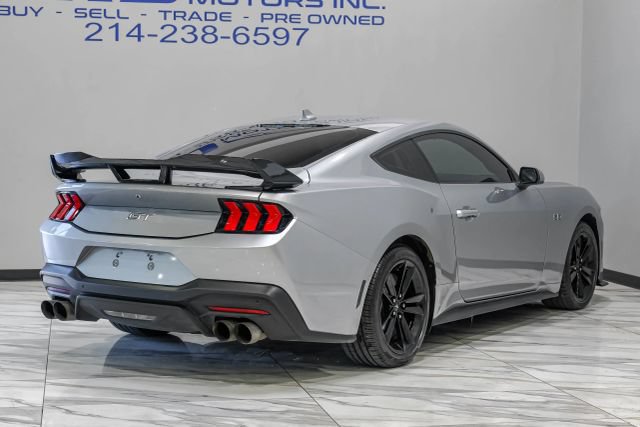 Used 2024 Ford Mustang GT RWD image 11