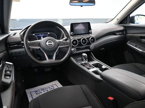 Used 2025 Nissan Sentra SR w/ Trunk Package FWD image 22