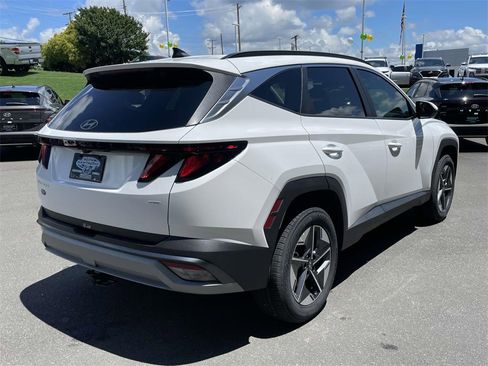 New 2025 Hyundai Tucson SEL image 7