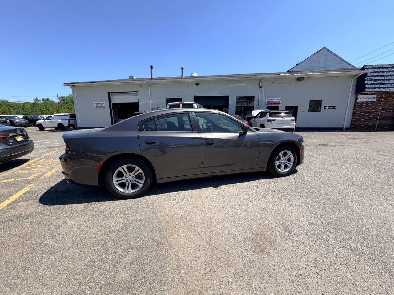 Used 2023 Dodge Charger SXT w/ Cold Weather Package RWD image 21