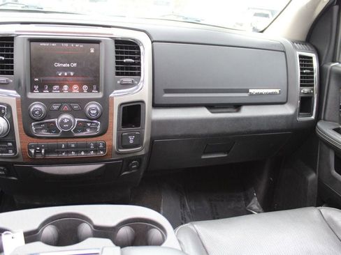 Used 2017 RAM 1500 Laramie w/ Convenience Group image 34
