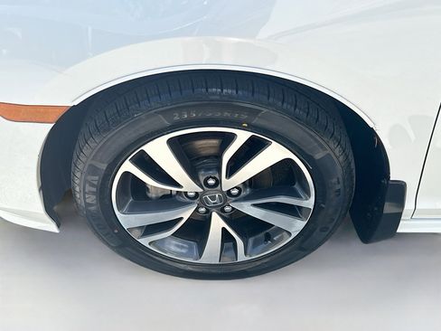 Certified 2023 Honda Odyssey Touring image 35
