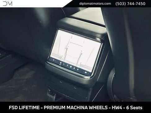 Used 2026 Tesla Model X Plaid AWD/4WD image 21